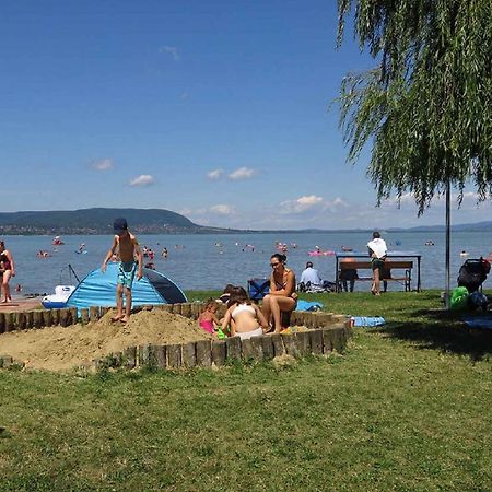 Holiday Home Balatonmariafurdo, Somogy 1 Balatonkeresztúr Esterno foto